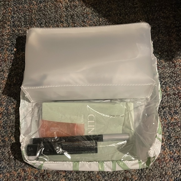 All New Clinique Eye Bundle - Picture 1 of 4